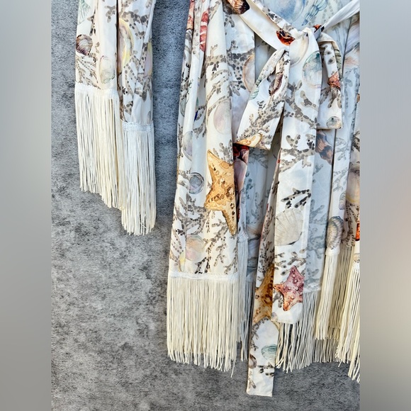 Empire Of Summer Beach Cover-Up with Seashell Print and Fringe Size S-M - Picture 2 of 6